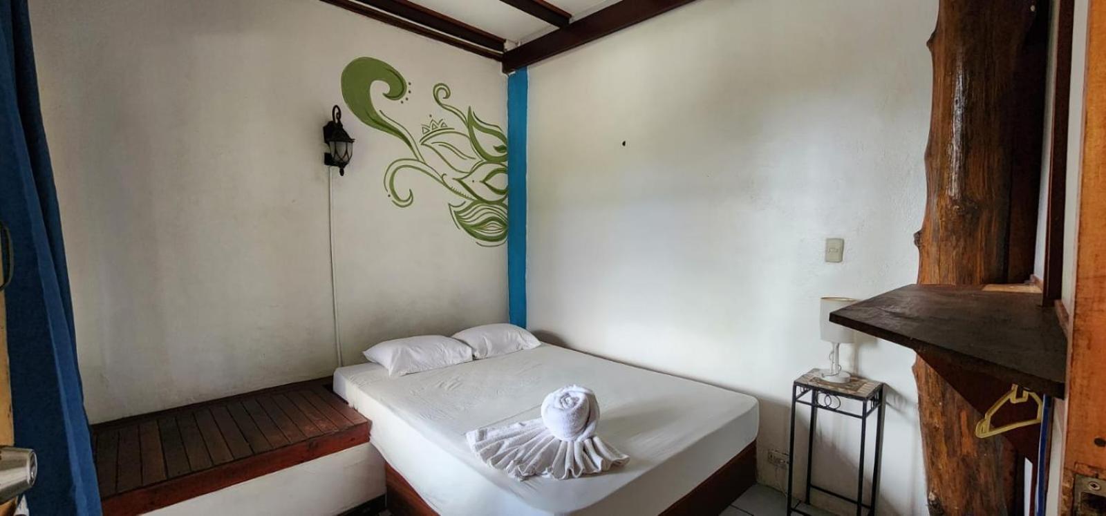 Hostel Plinio Manuel Antonio Bagian luar foto